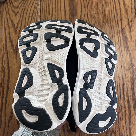 HOKA Gaviota 5 Black Running Shoes - Picture 5 of 5